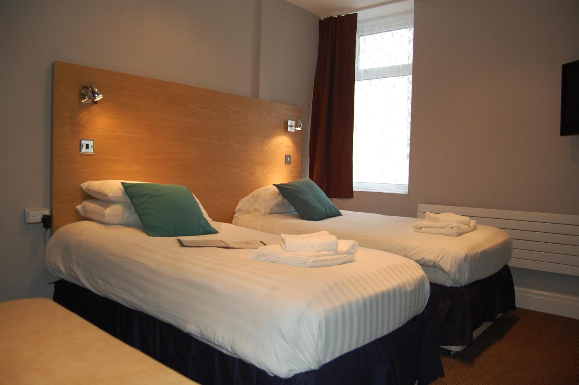 Bed and Breakfast The Dragonfly Blackpool Exterior foto