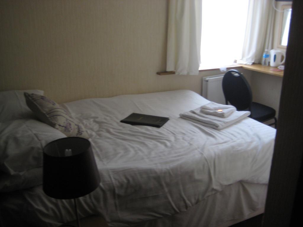 Bed and Breakfast The Dragonfly Blackpool Zimmer foto